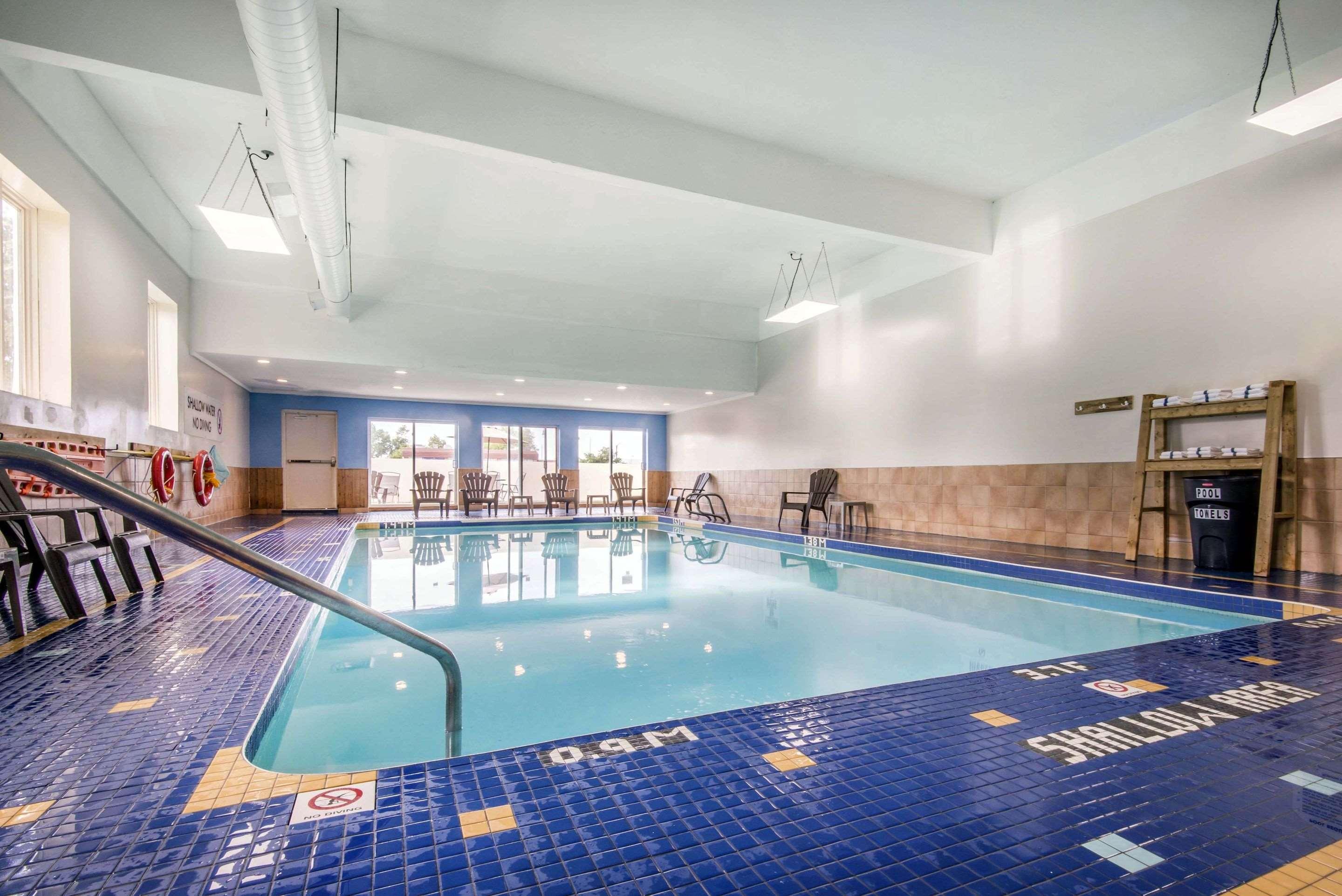 Comfort Inn & Suites Collingwood Zewnętrze zdjęcie