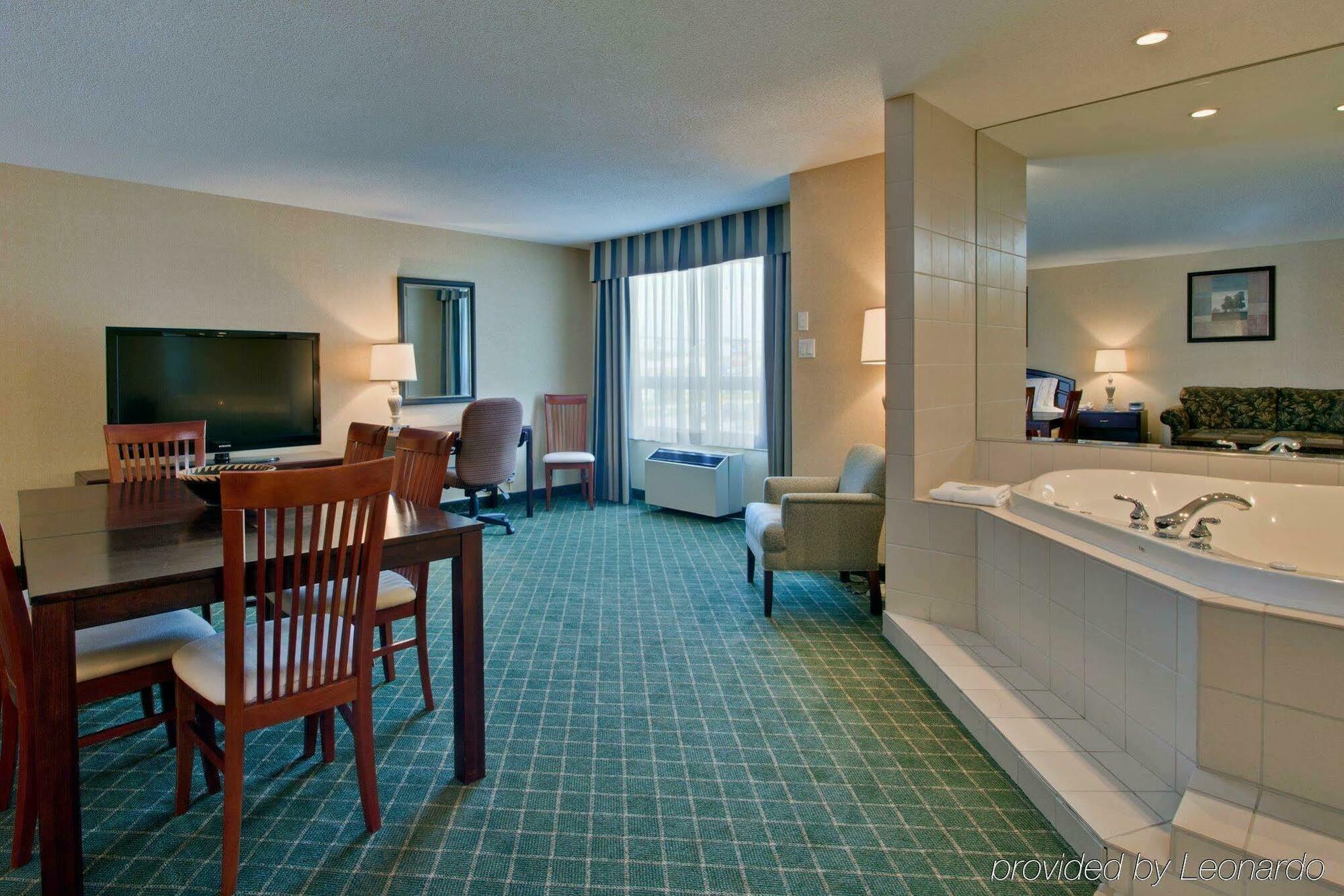 Comfort Inn & Suites Collingwood Zewnętrze zdjęcie